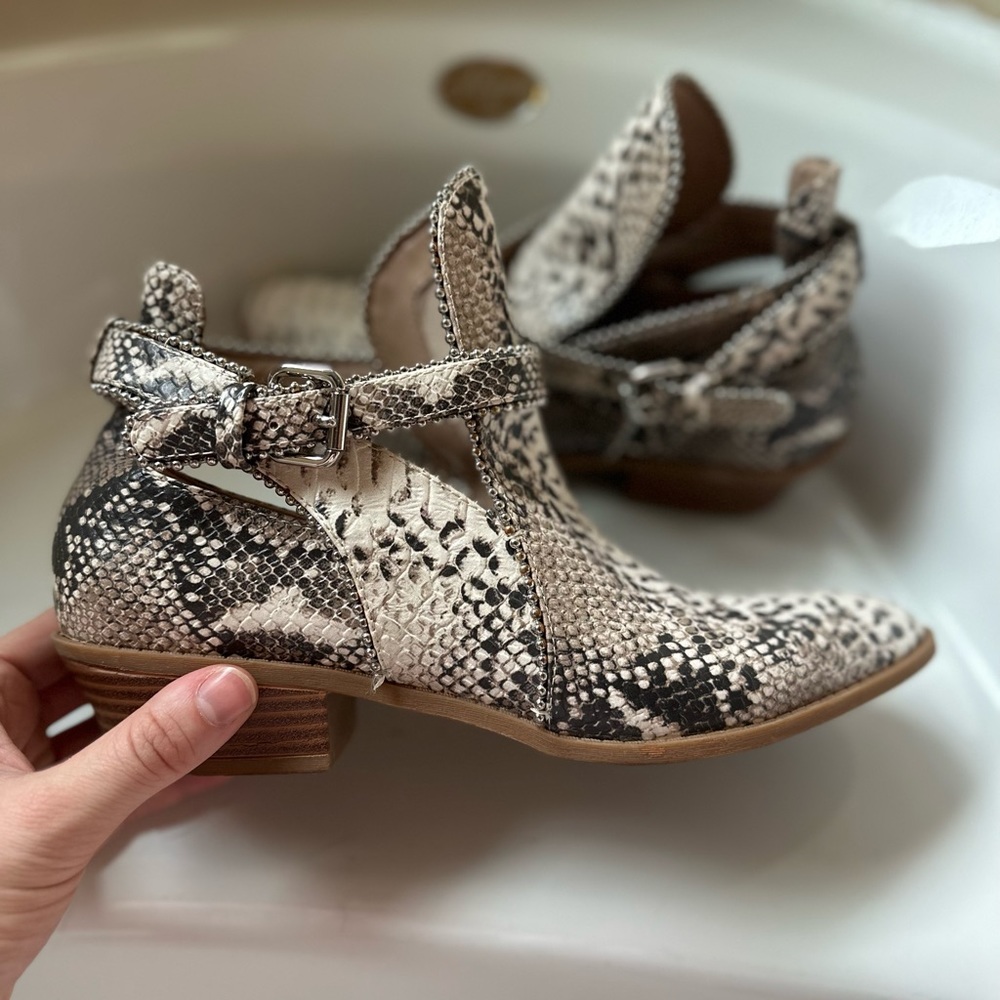 BCBG Snake Print Booties - Picture 4 of 4